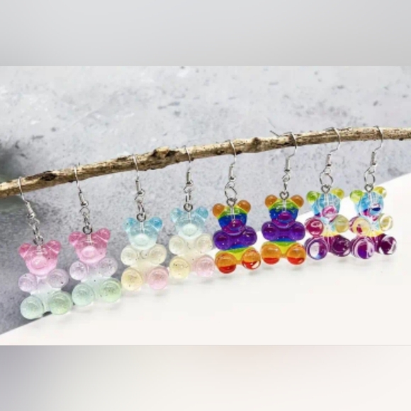 Random Color Ombre Style Gummy Bear Earrings! 2 new pairs. - Picture 3 of 3